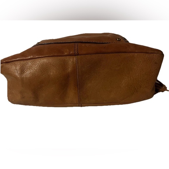 Lucky Brand Genuine Leather Crossbody Bag Women’s Tan Brown with Tassel - Picture 5 of 11